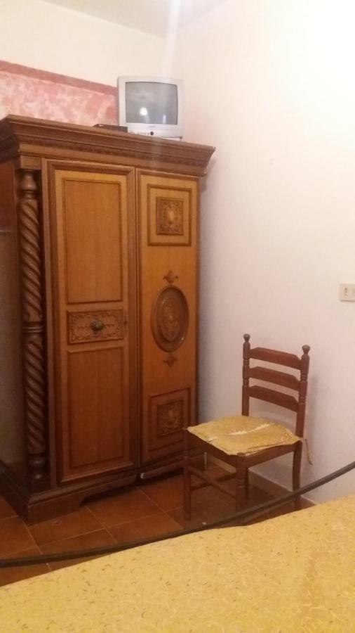 Il Guscio Apartment Санта Тереза ди Рива Екстериор снимка